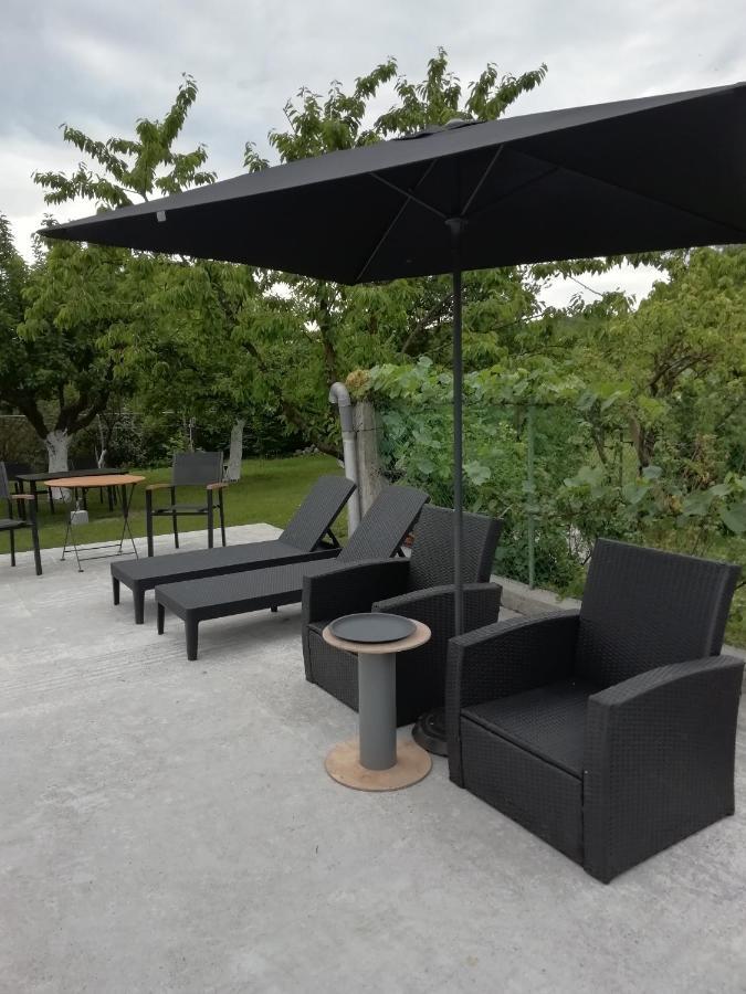 Bed and Breakfast Escapade Champetre Hauteville-sur-Fier Экстерьер фото